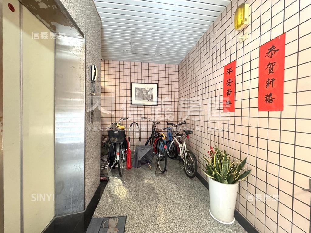近小巨蛋介壽設籍美廈房屋室內格局與周邊環境
