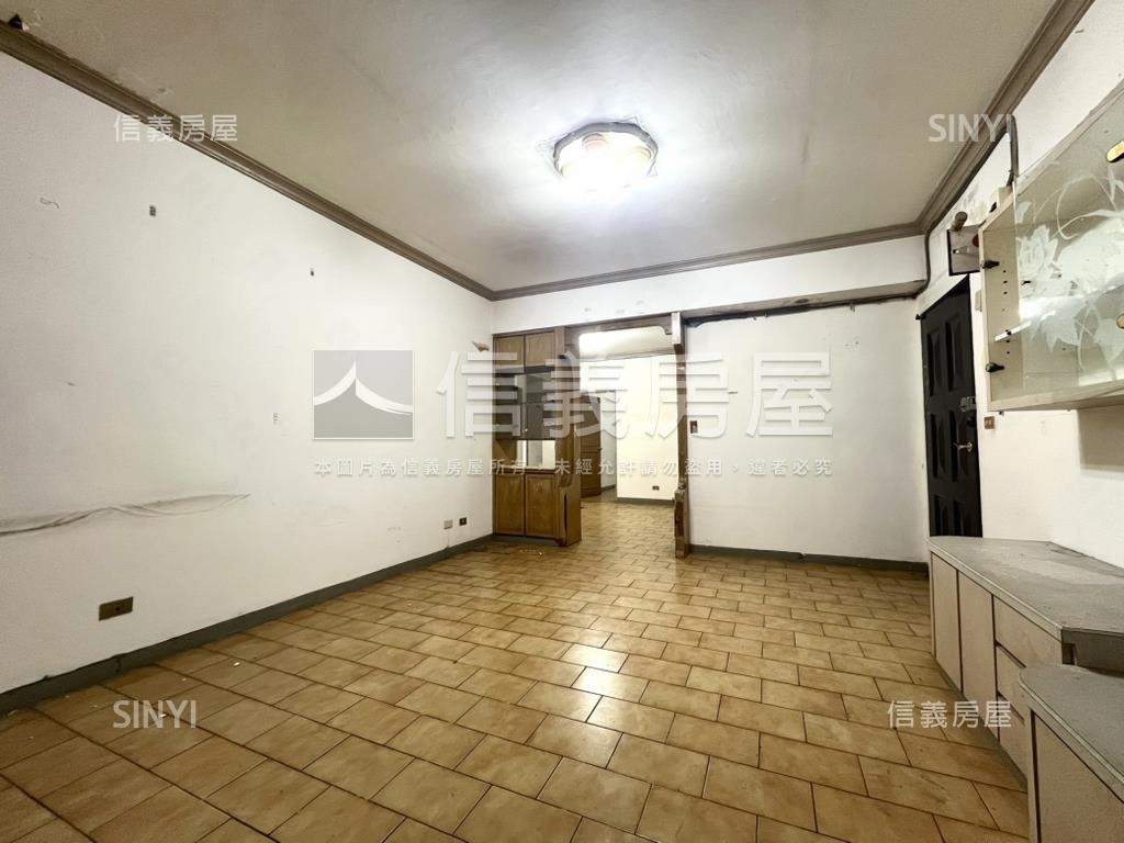 獨棟綠蔭１０１頂加土持大房屋室內格局與周邊環境