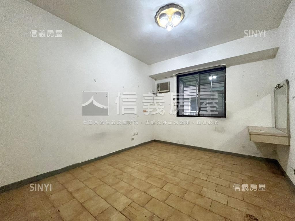 獨棟綠蔭１０１頂加土持大房屋室內格局與周邊環境