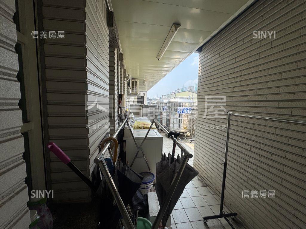 強！雙商圈霸氣角間店住房屋室內格局與周邊環境