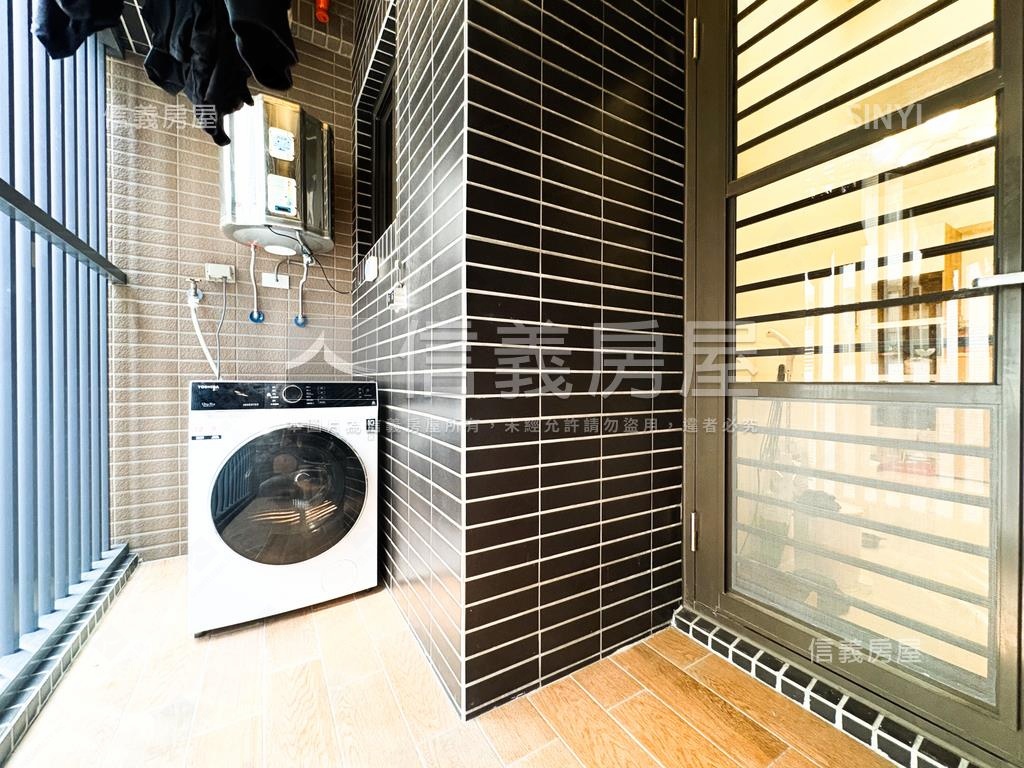 借墨二房高樓平車美屋房屋室內格局與周邊環境