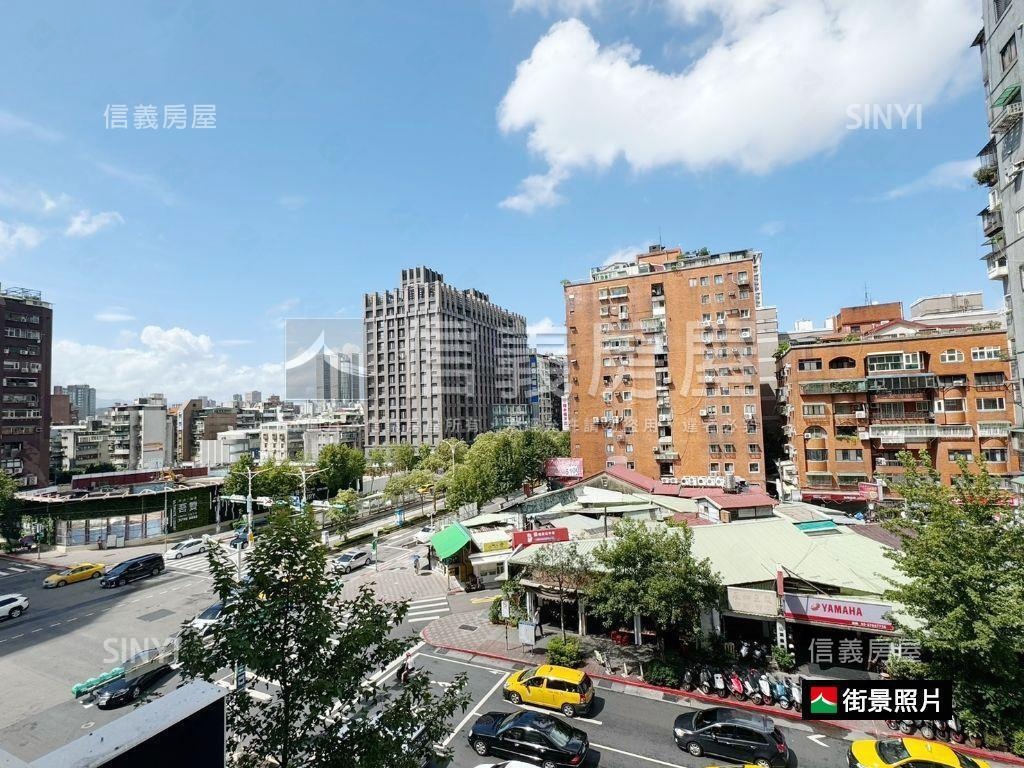 信義世貿兩房美屋房屋室內格局與周邊環境