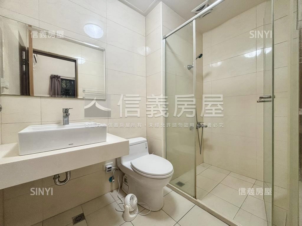 政大富境套房車位房屋室內格局與周邊環境