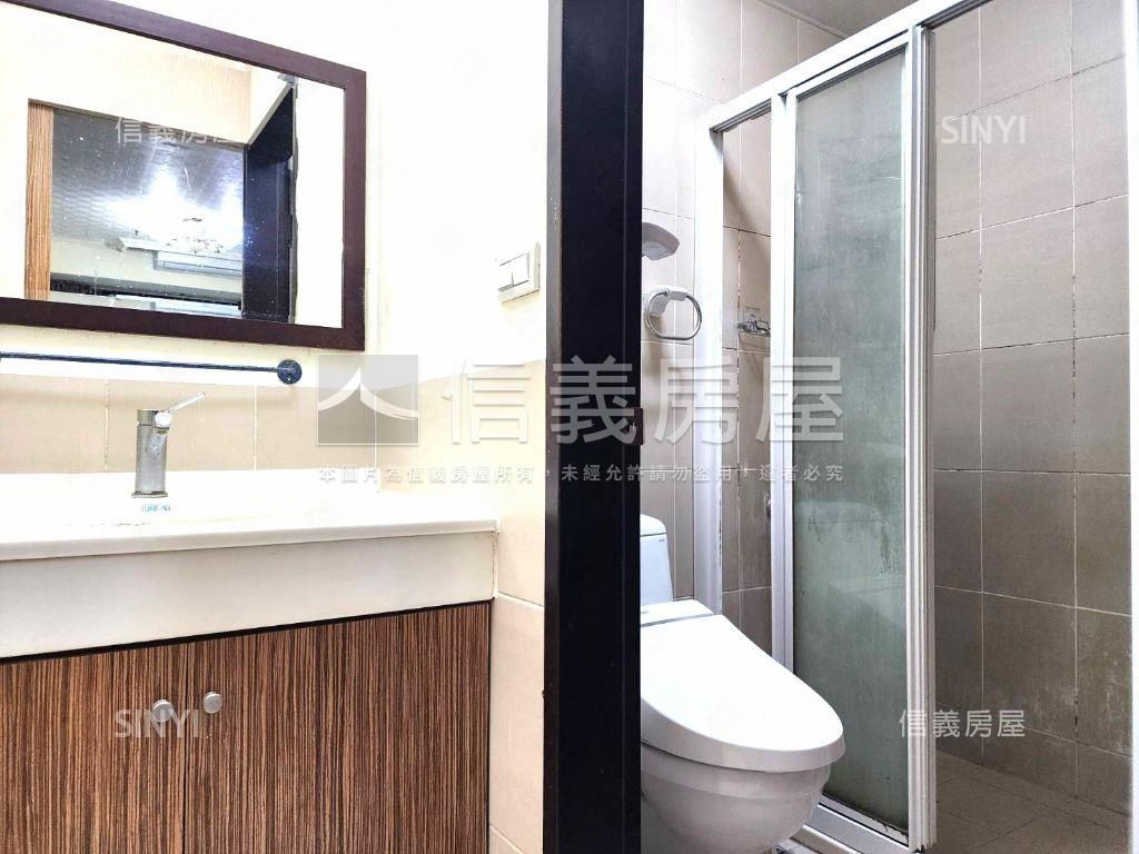 歐洲公園景觀兩大房房屋室內格局與周邊環境