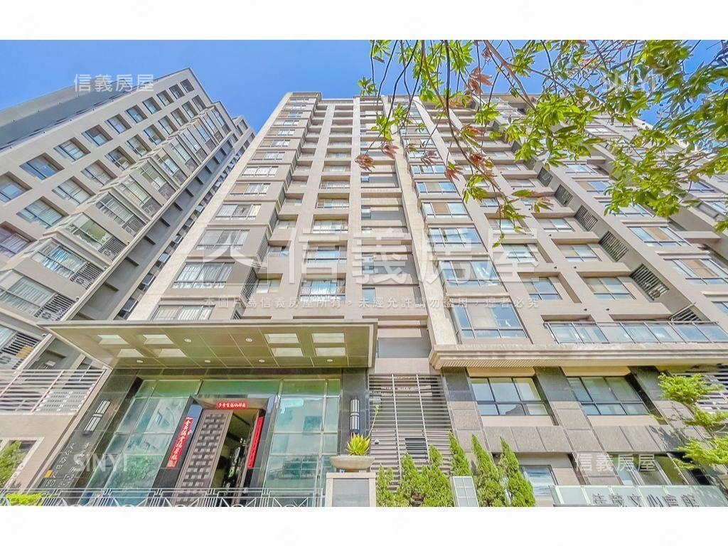 文心路超讚樓店房屋室內格局與周邊環境