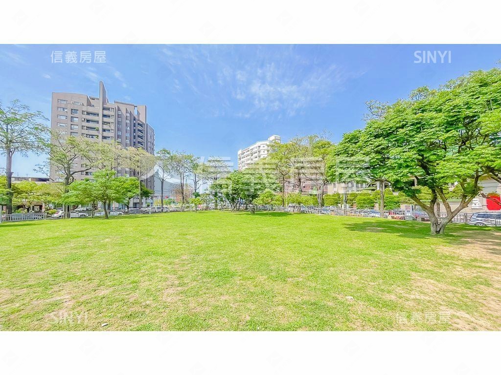 文心路超讚樓店房屋室內格局與周邊環境