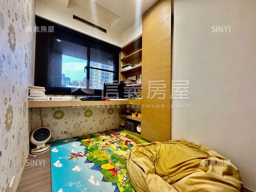 文山特區點Ｃ三房平車房屋室內格局與周邊環境