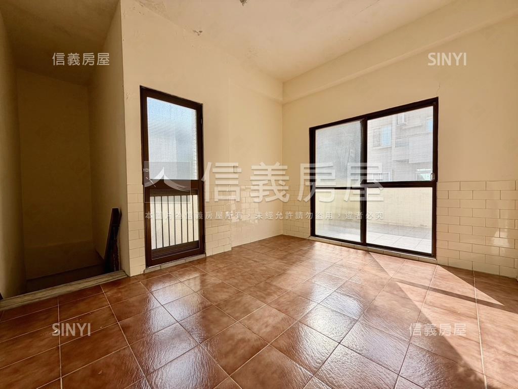 近公園稀有面寬透天房屋室內格局與周邊環境