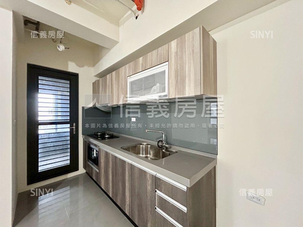 首購激推大景首席兩房平車房屋室內格局與周邊環境