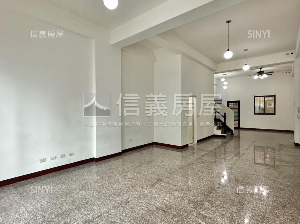 太平臨路黃金透店房屋室內格局與周邊環境