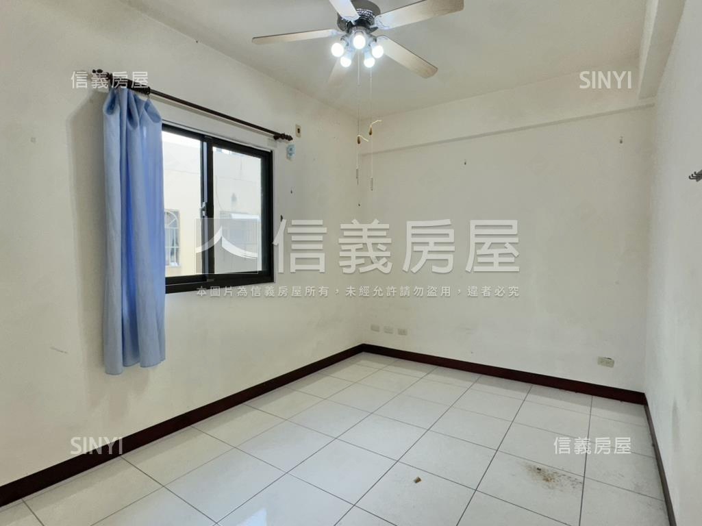 太平臨路黃金透店房屋室內格局與周邊環境