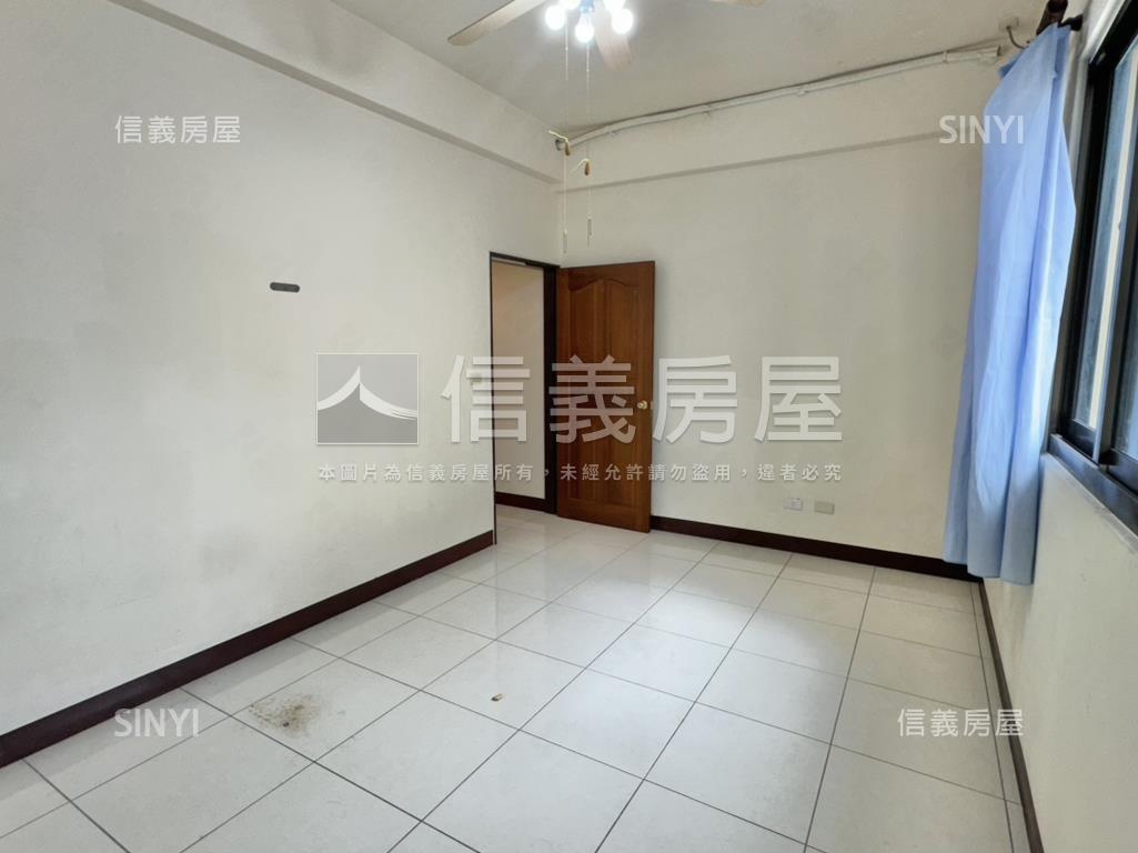 太平臨路黃金透店房屋室內格局與周邊環境