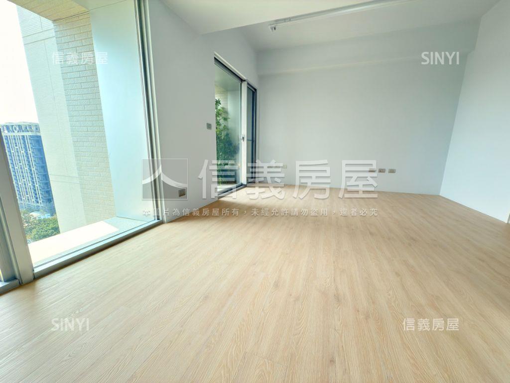 理仁柏舍高樓雙車面公園房屋室內格局與周邊環境