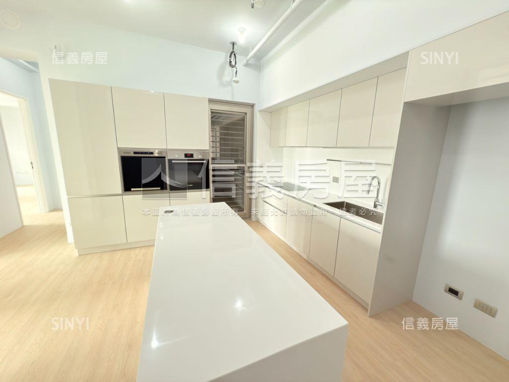 理仁柏舍高樓雙車面公園房屋室內格局與周邊環境