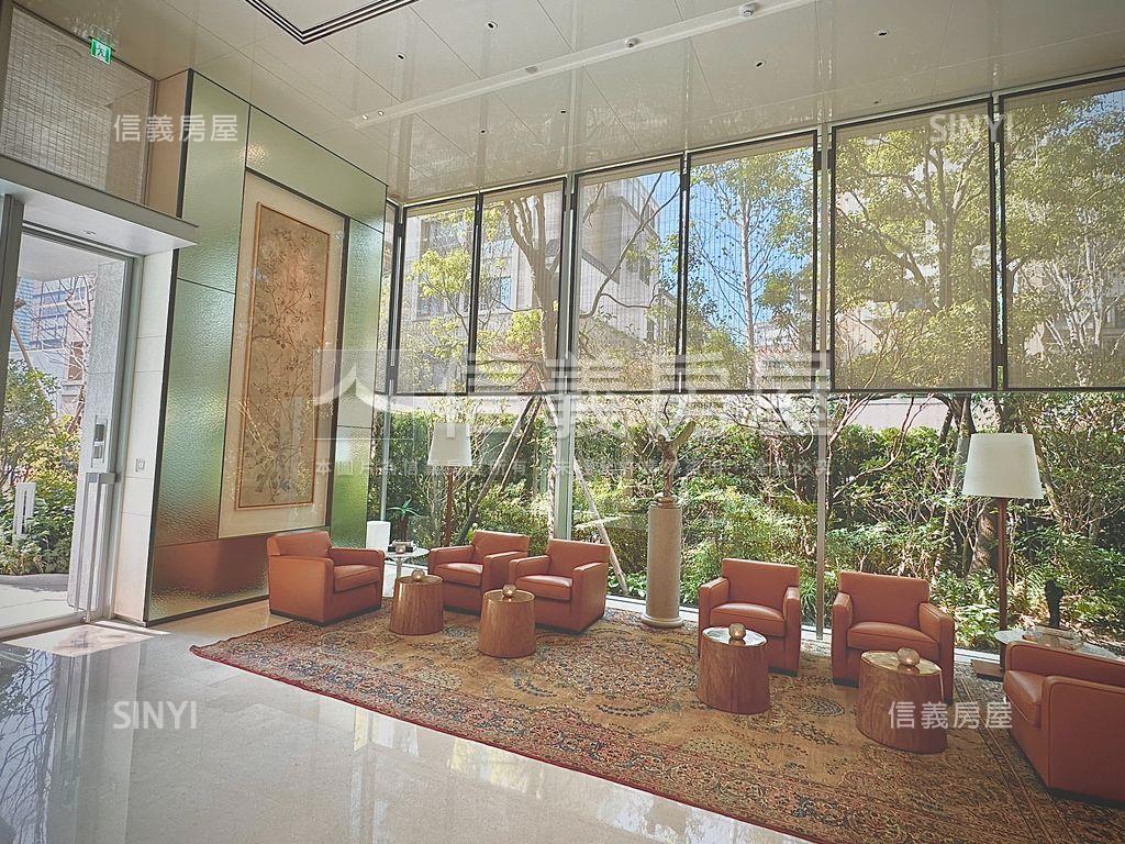 理仁柏舍高樓雙車面公園房屋室內格局與周邊環境