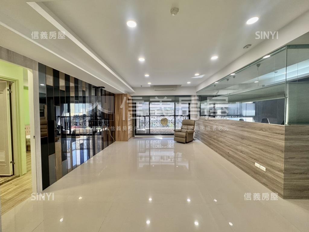 富宇麗緻四房三車含充電樁房屋室內格局與周邊環境