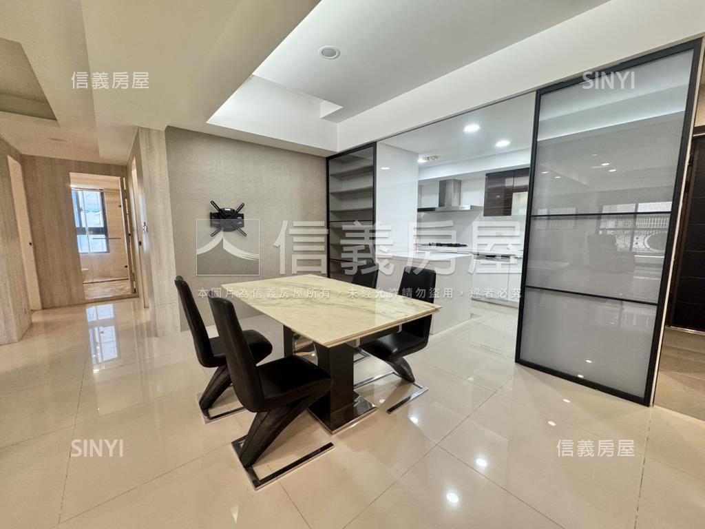 富宇麗緻四房三車含充電樁房屋室內格局與周邊環境