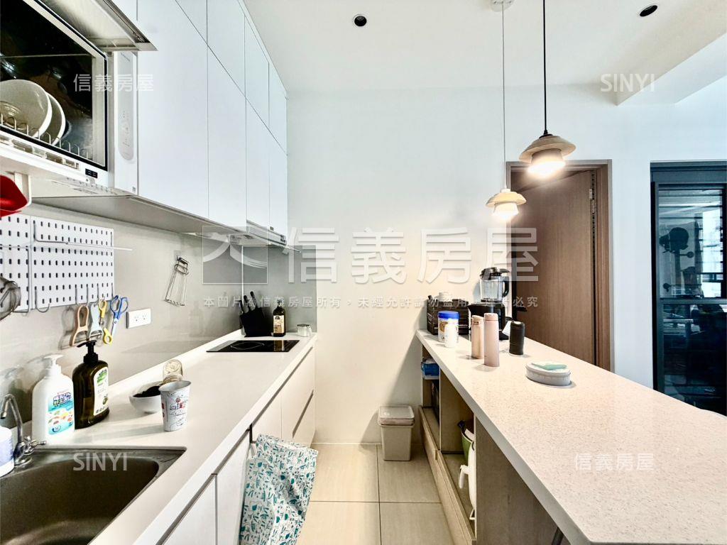 光華琚精美兩房稀有釋出房屋室內格局與周邊環境