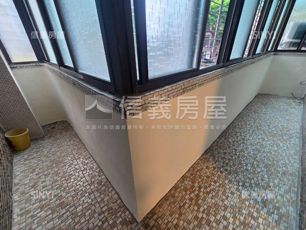 國語實小㊣學區電梯邊間宅房屋室內格局與周邊環境