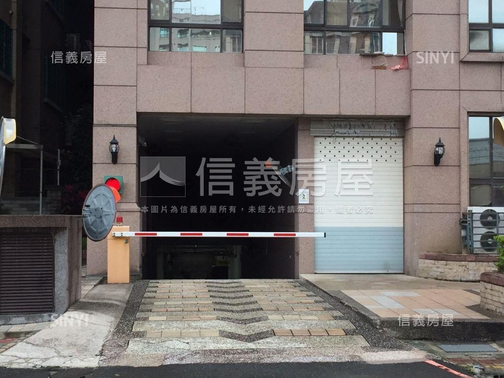 竹北１０１外棟次頂樓美屋房屋室內格局與周邊環境