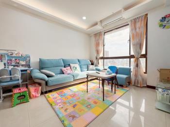 竹北１０１外棟次頂樓美屋