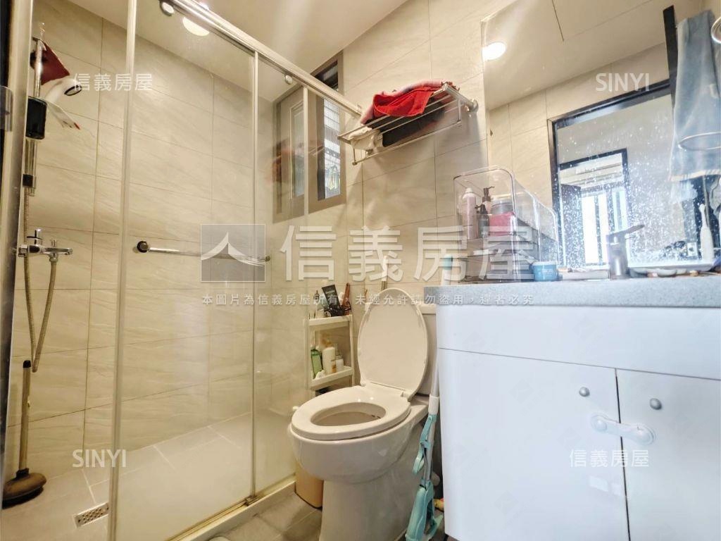 馥人灣河景兩房雙衛浴房屋室內格局與周邊環境