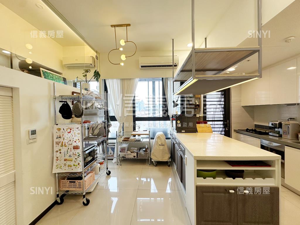 鋼骨電梯愜意質感美屋房屋室內格局與周邊環境