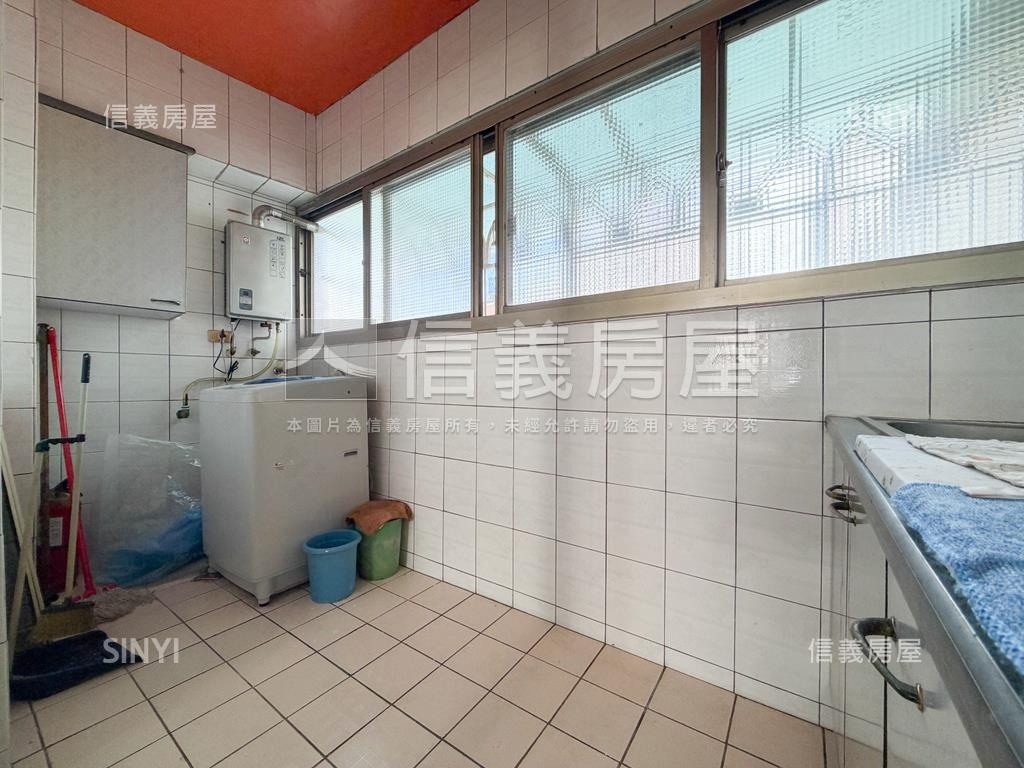 太億金座！大１房平車位房屋室內格局與周邊環境