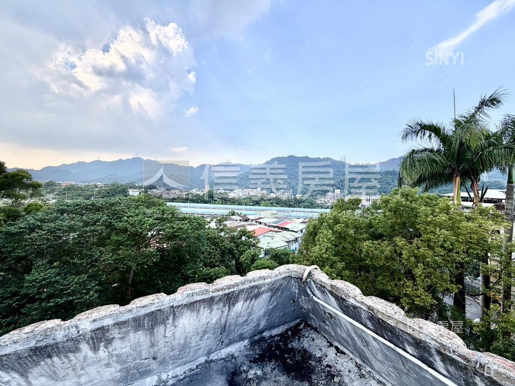 富貴綠景●獨層戶４房美寓房屋室內格局與周邊環境