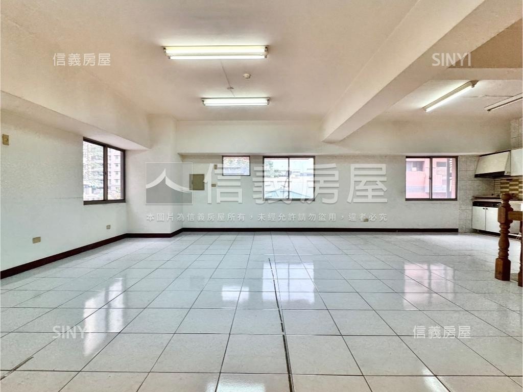 店長推薦傳家左營金△房屋室內格局與周邊環境