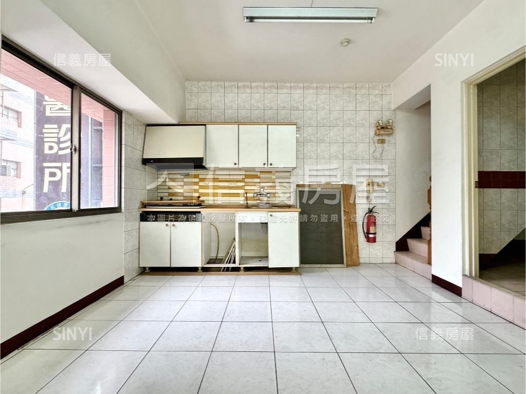 店長推薦傳家左營金△房屋室內格局與周邊環境