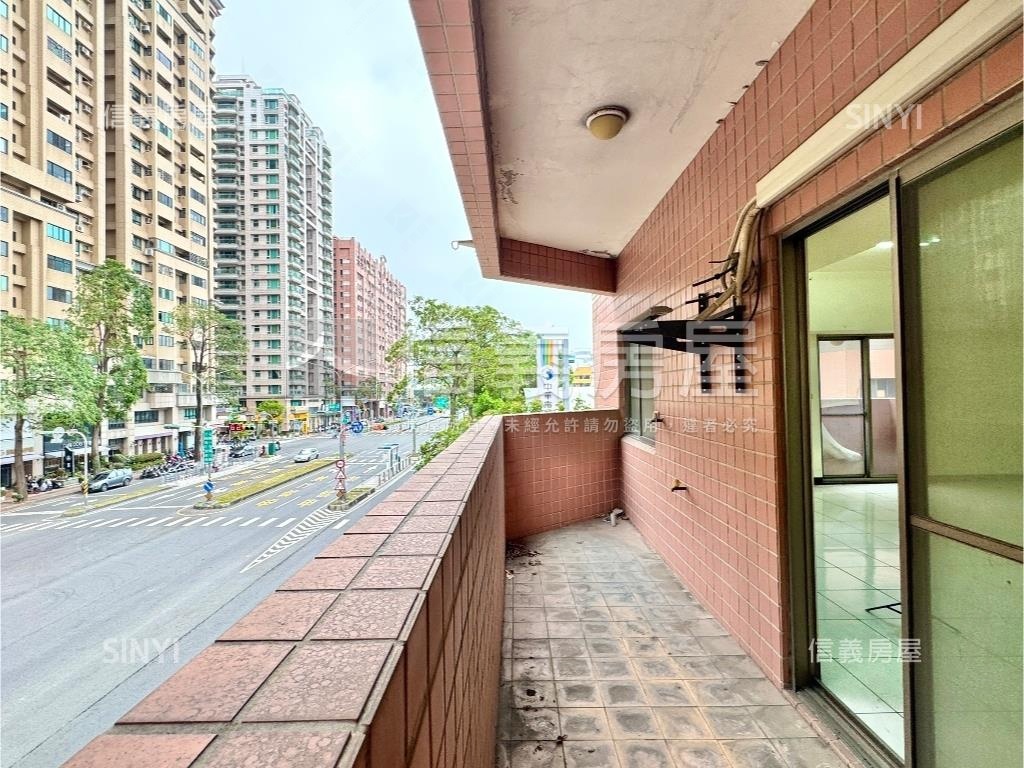 店長推薦傳家左營金△房屋室內格局與周邊環境