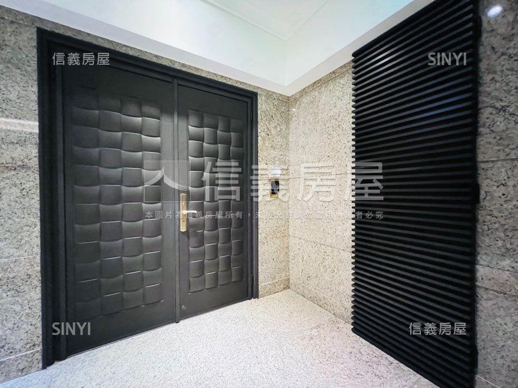 維多利亞誠意出售大空間房屋室內格局與周邊環境