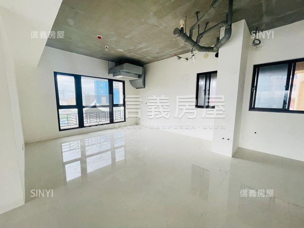 維多利亞誠意出售大空間房屋室內格局與周邊環境