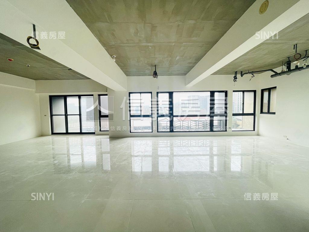 維多利亞誠意出售大空間房屋室內格局與周邊環境