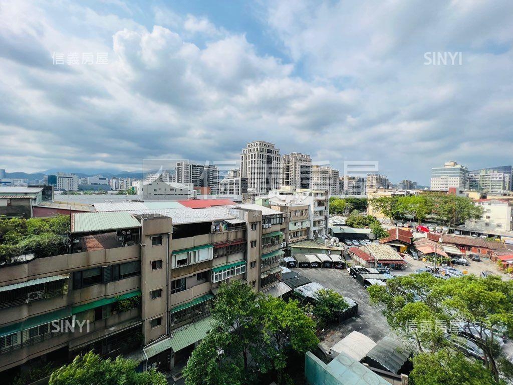 維多利亞誠意出售大空間房屋室內格局與周邊環境