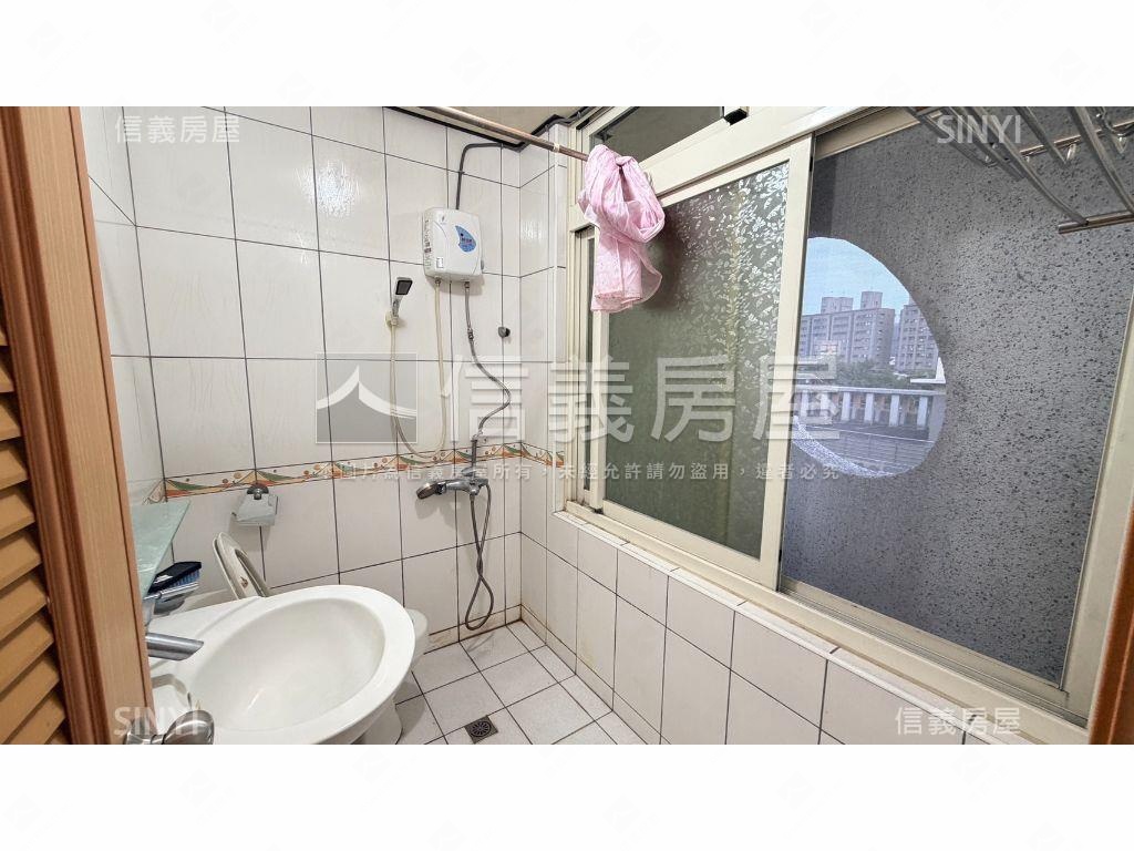 青年高中旁邊間透套房屋室內格局與周邊環境