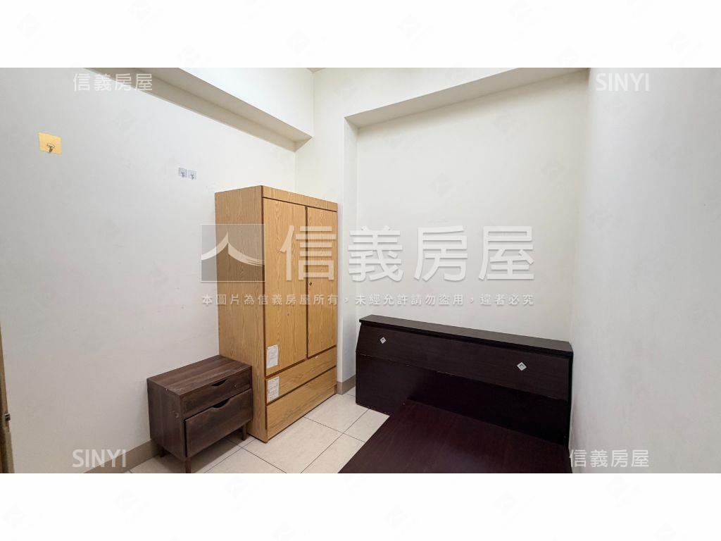 青年高中旁邊間透套房屋室內格局與周邊環境