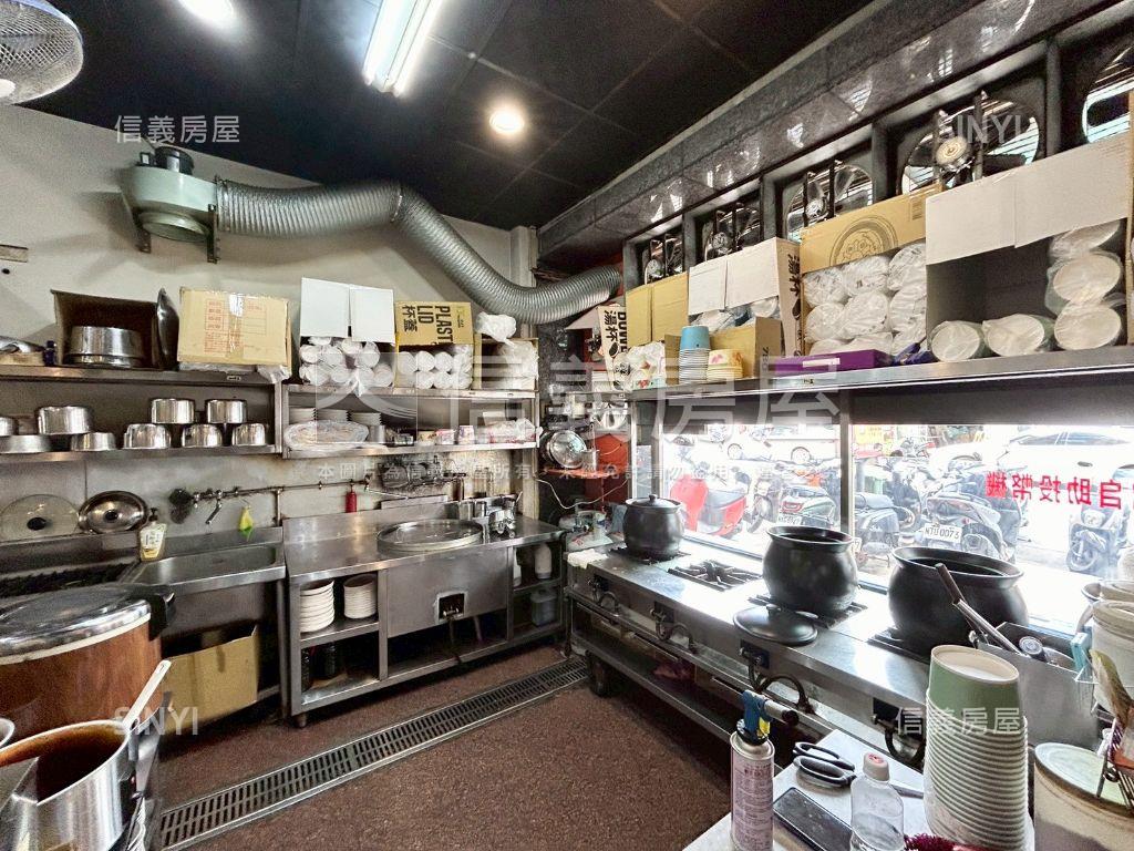 竹北博愛街人潮金店王房屋室內格局與周邊環境