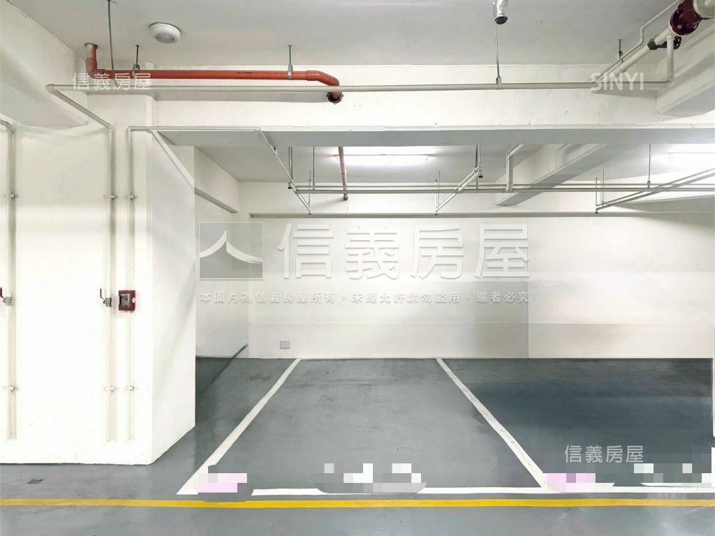 水岸花園坐北朝南三房平車房屋室內格局與周邊環境