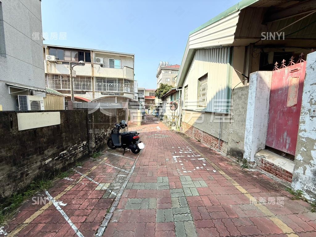 北區地約４３坪角窗透天房屋室內格局與周邊環境