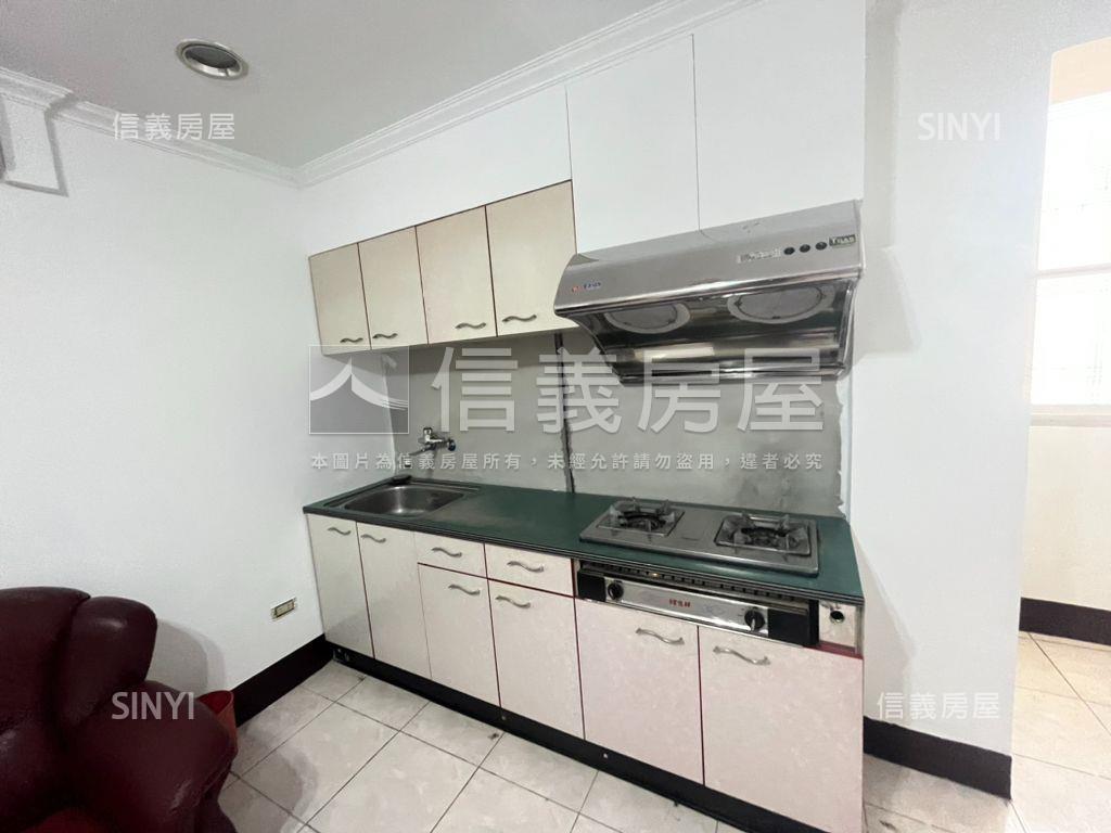 近大橋頭捷運電梯大空間房屋室內格局與周邊環境