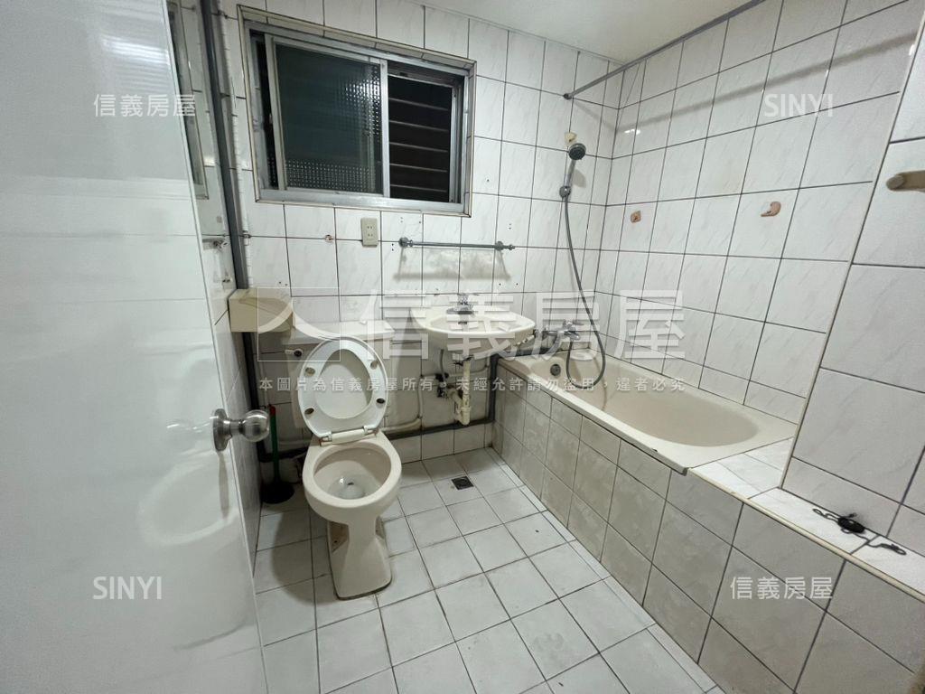 近大橋頭捷運電梯大空間房屋室內格局與周邊環境