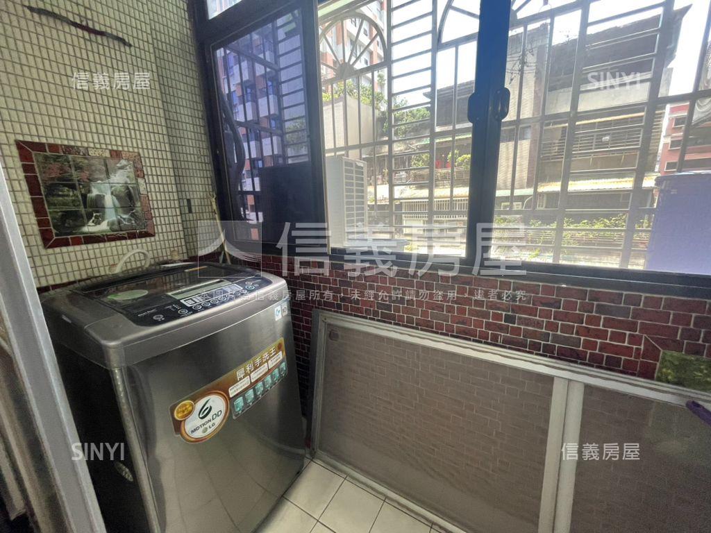 近大橋頭捷運電梯大空間房屋室內格局與周邊環境