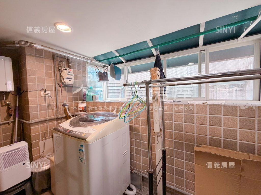 文普。２＋２美宅帶車位房屋室內格局與周邊環境