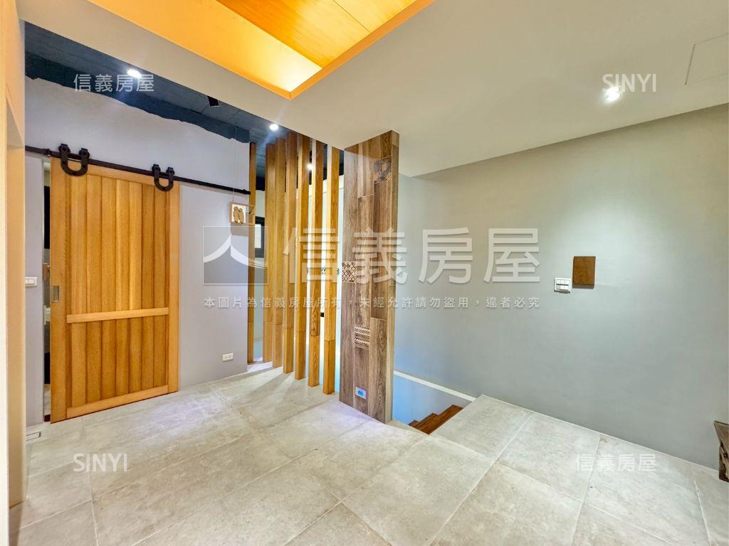 近中華夜市熱鬧樓店房屋室內格局與周邊環境