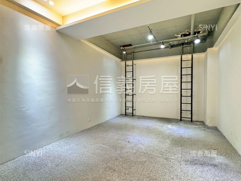 近中華夜市熱鬧樓店房屋室內格局與周邊環境