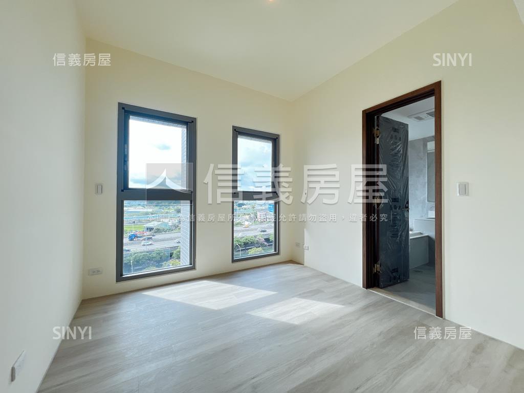 時代海德三房雙平車房屋室內格局與周邊環境
