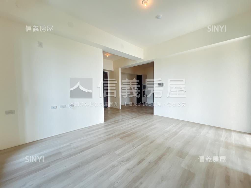 時代海德三房雙平車房屋室內格局與周邊環境