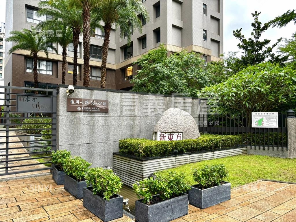 新東方高鐵精華高樓四房房屋室內格局與周邊環境
